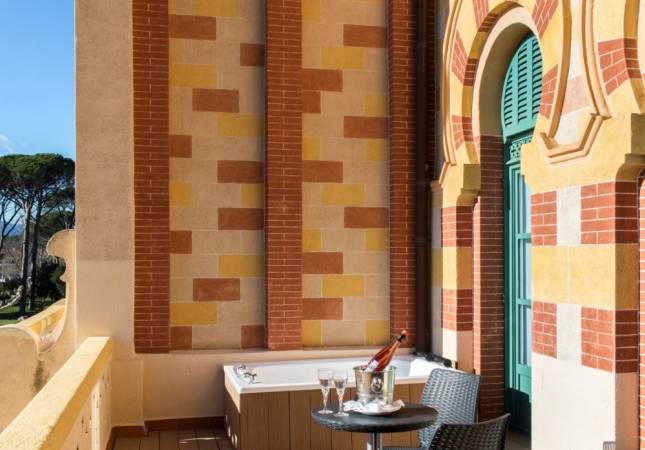 Precio mínimo garantizado para Hotel Balneario Vichy Catalan. El entorno más romántico con nuestra oferta en Girona
